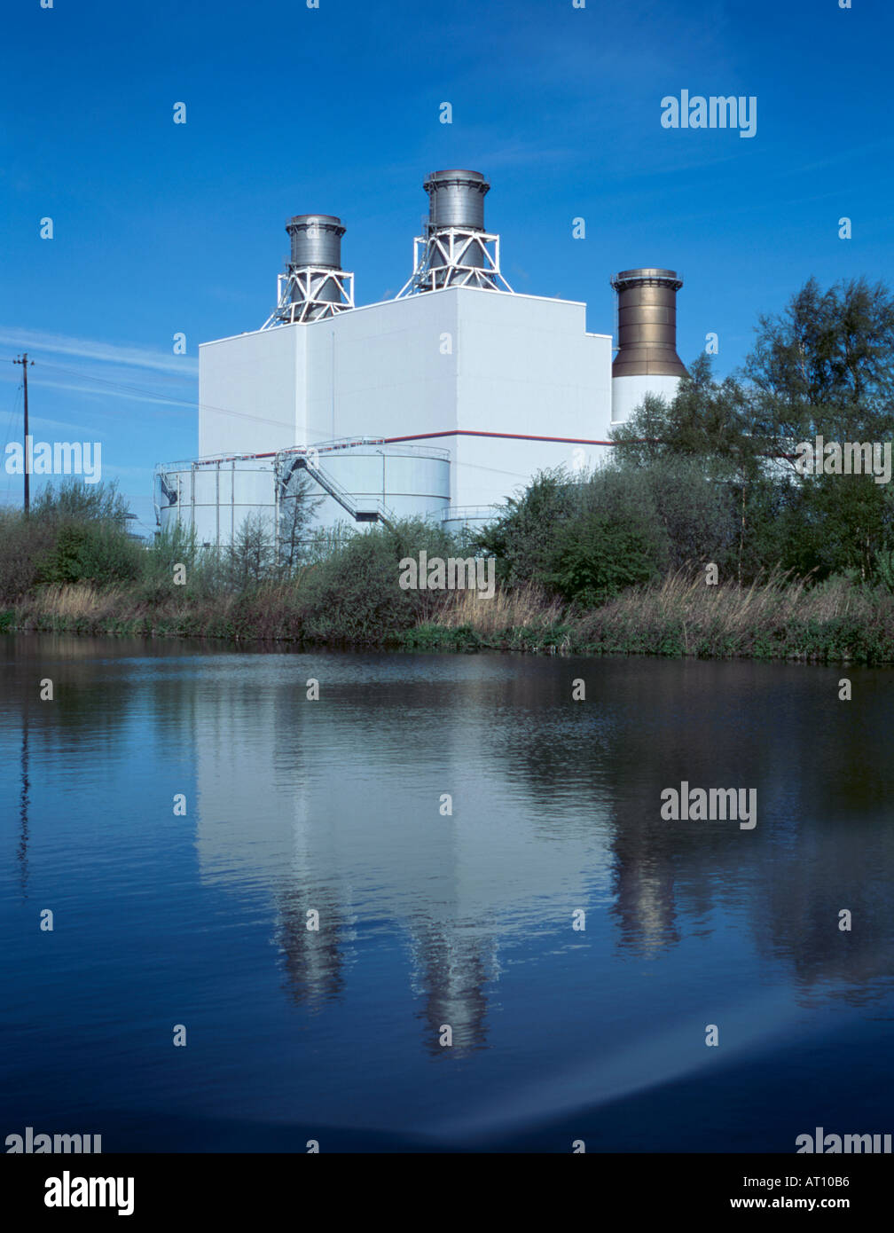 Keadby Kraftwerk (gasbefeuert) über die Stainforth und Keadby Kanal, Keadby, in der Nähe von Scunthorpe, North Lincolnshire, England, UK. Stockfoto