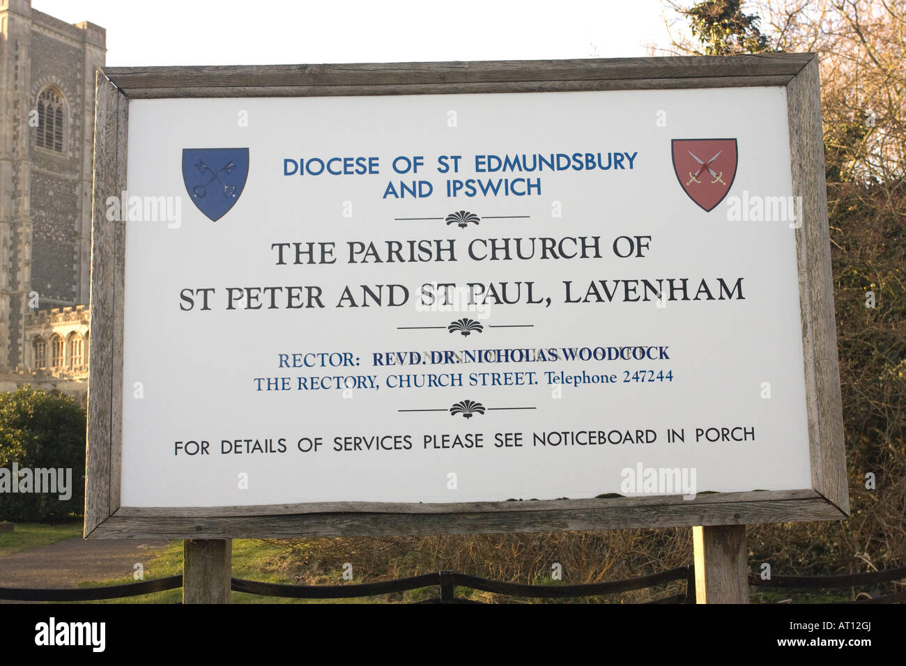 Melden Sie sich für die Pfarrei St. Peter und Paul Kirche in Lavenham, Suffolk UK Stockfoto