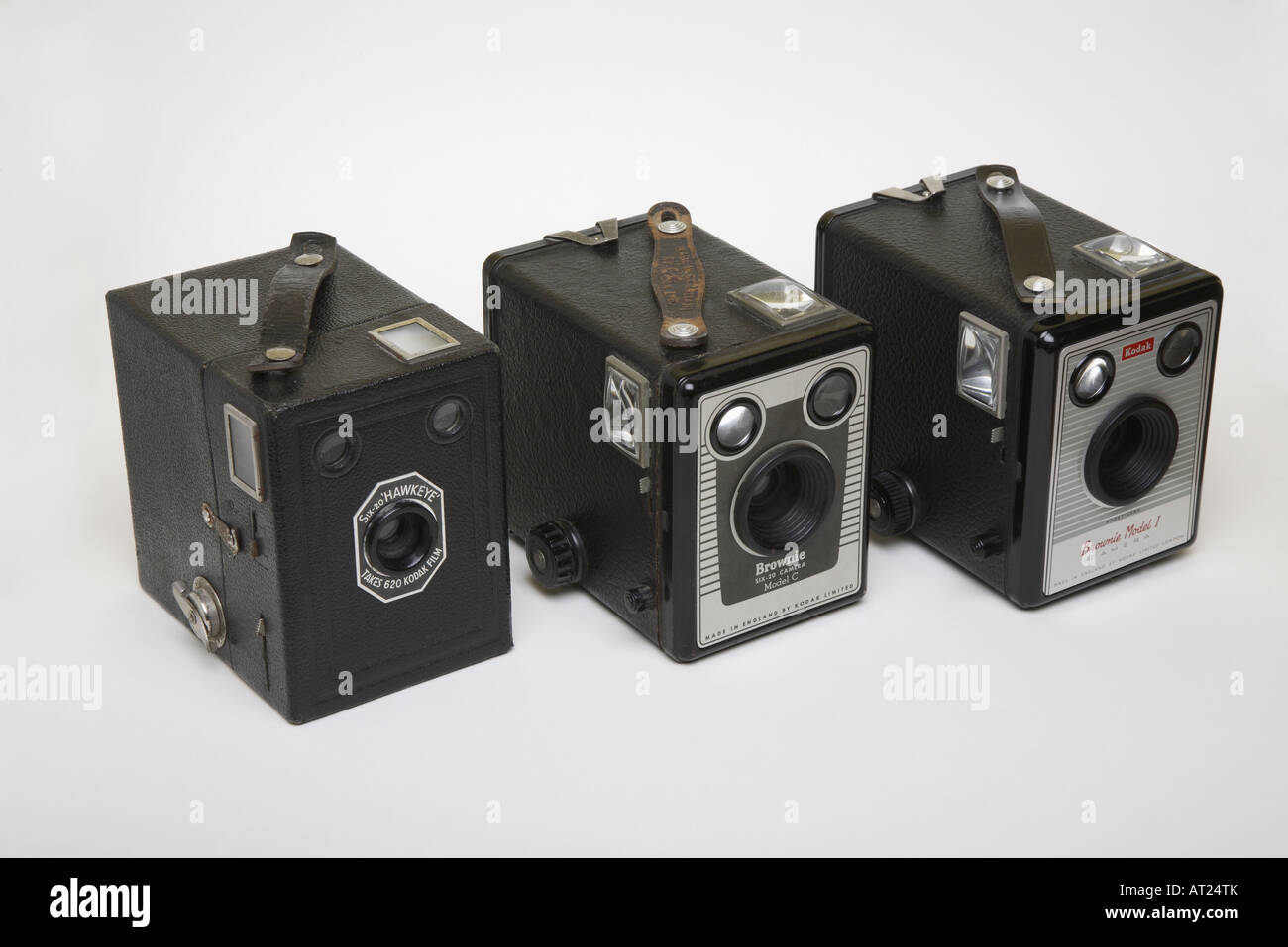 Drei Kodak Box-Kameras, 6-20 Hawkeye, 6-20 Brownie Kamera Modell C und Brownie Modell 1 Stockfoto