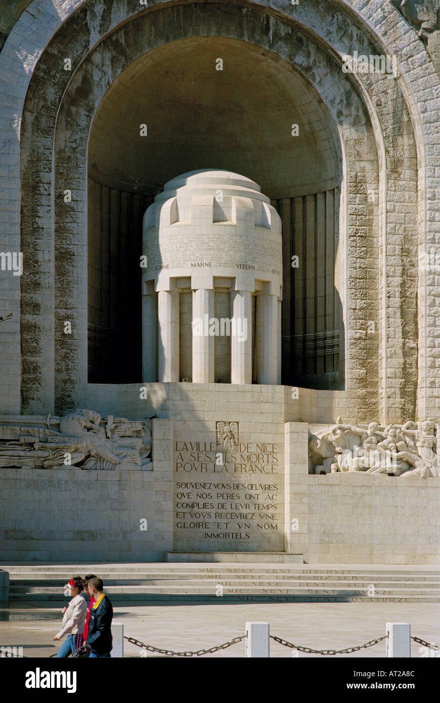 Nizza Cote d'Azur Frankreich - Gedenkstätte für die Toten des Ersten Weltkriegs in das Chateau Hill in Nizza gebaut Stockfoto