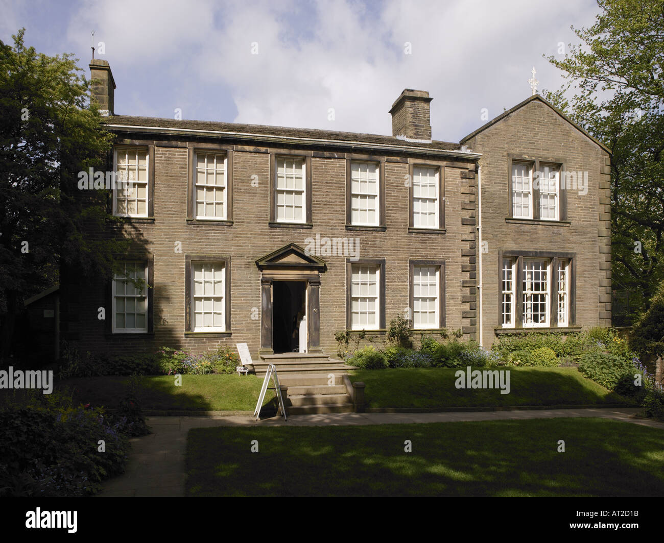 BRONTE PARSONAGE MUSEUM HAWORTH DORF YORKSHIRE ENGLAND Stockfoto