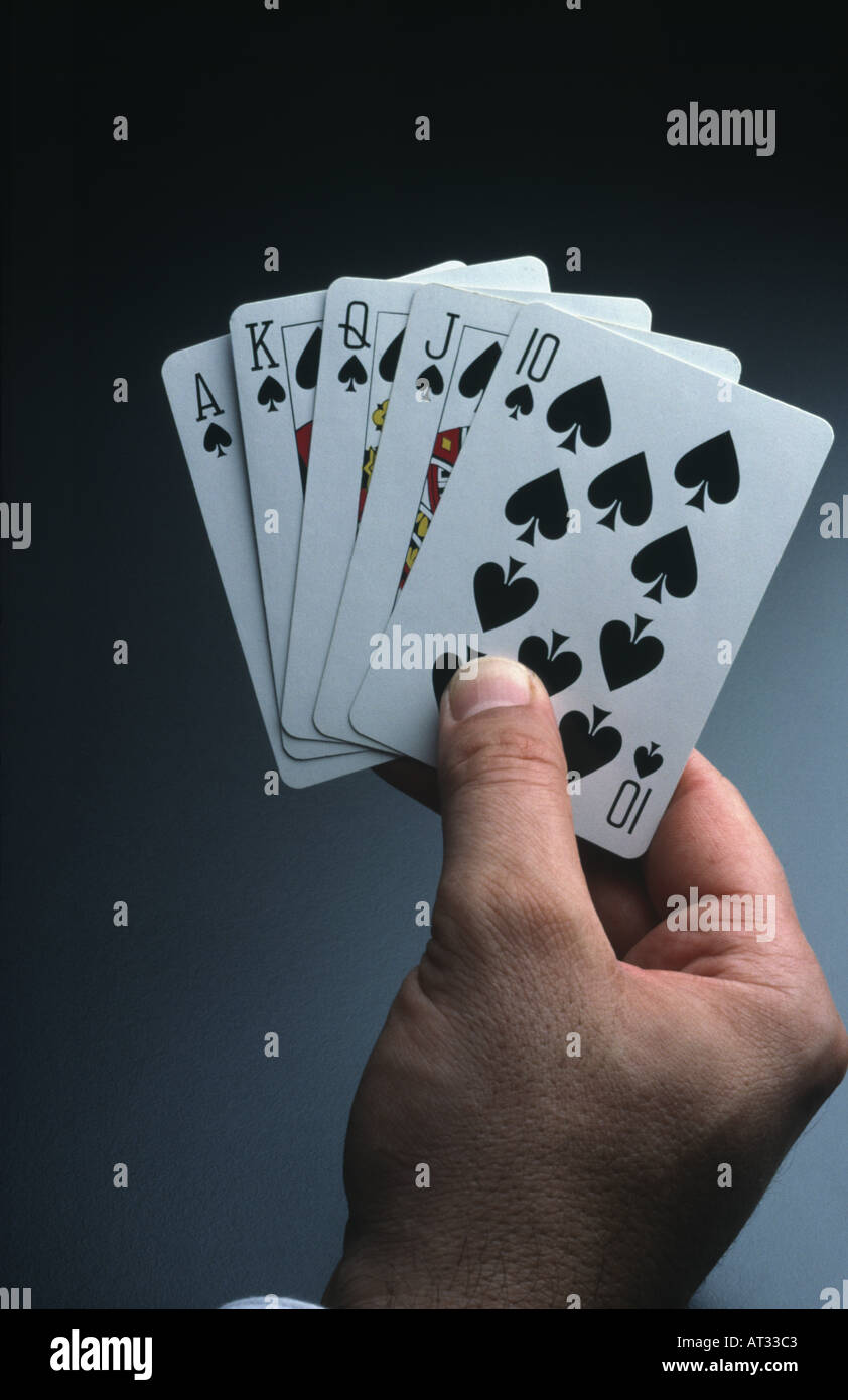 Pokerhand zeigt einen Royal flush Stockfoto