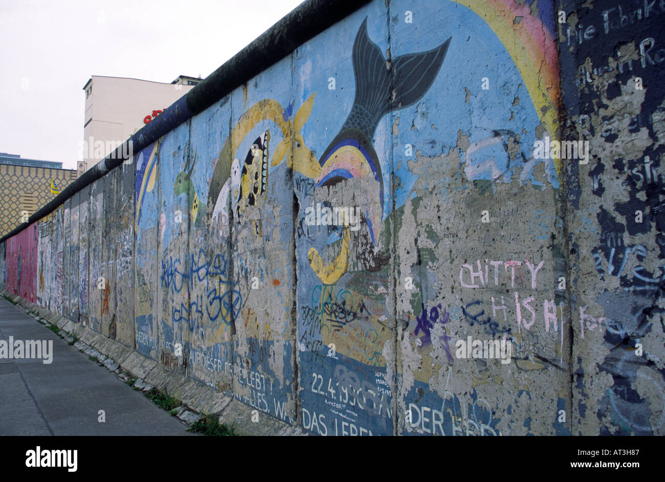 Verbleibenden Abschnitt der Berliner Mauer an der East Side Gallery Berlin-Deutschland Stockfoto