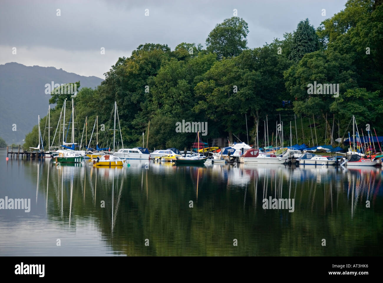 Frühmorgens am Derwent Water, Nationalpark Lake District, Cumbria Stockfoto