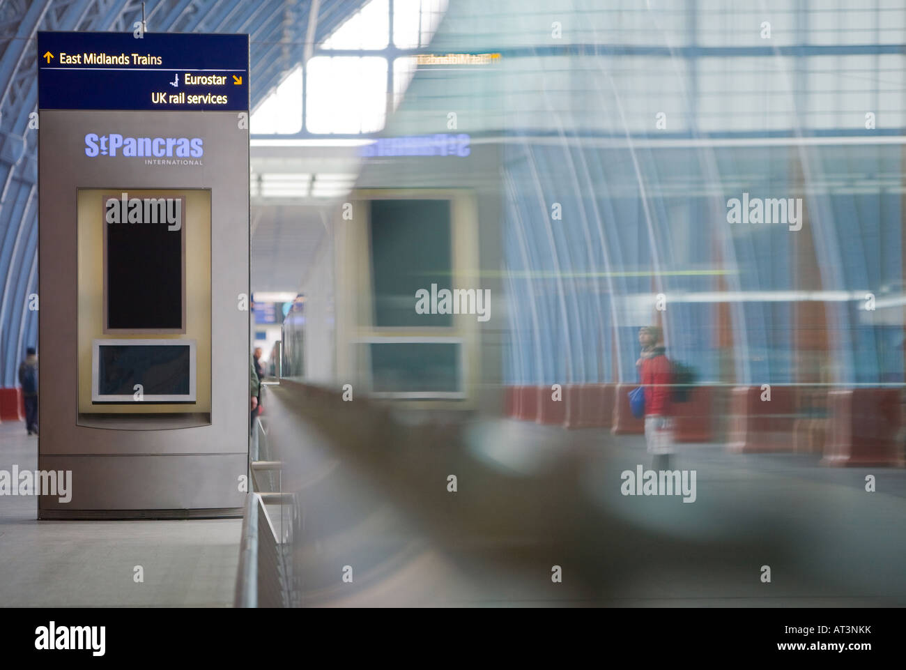 Beschilderung in St. Pancras International Terminal Stockfoto