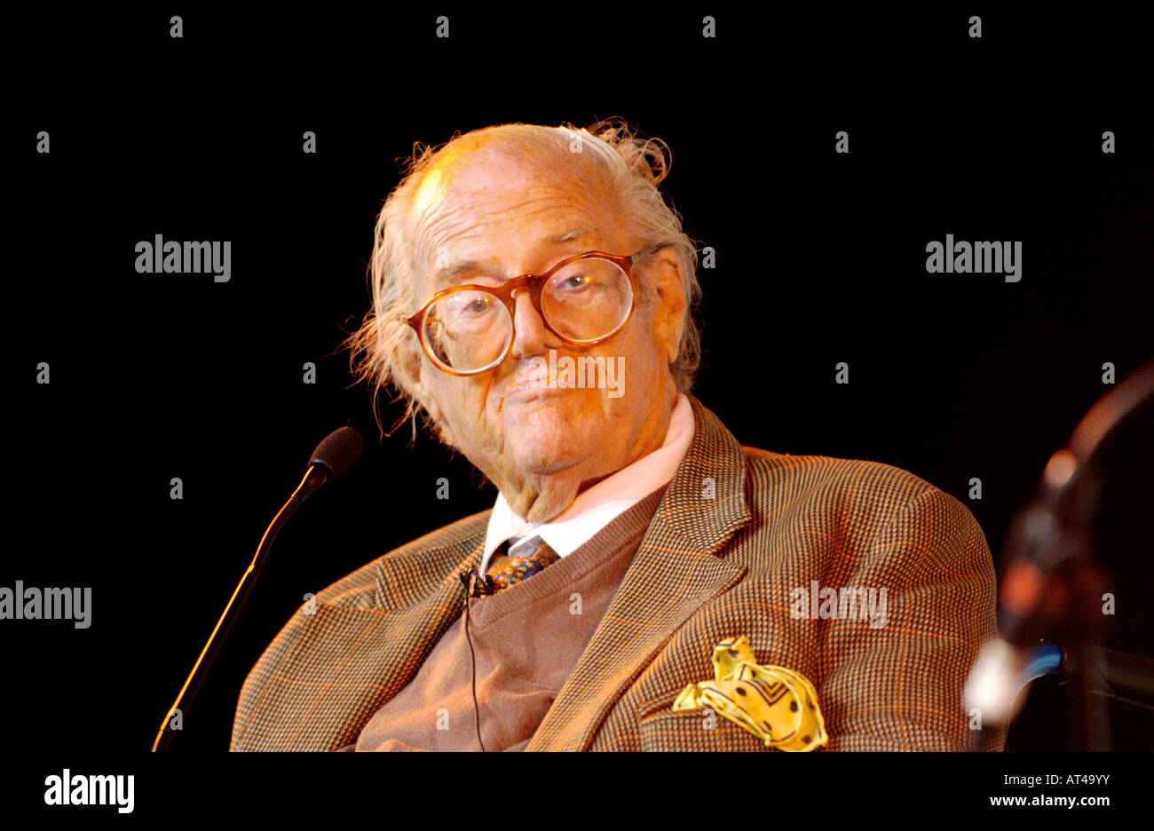 Sir mortimer Fotos und Bildmaterial in hoher Auflösung Alamy
