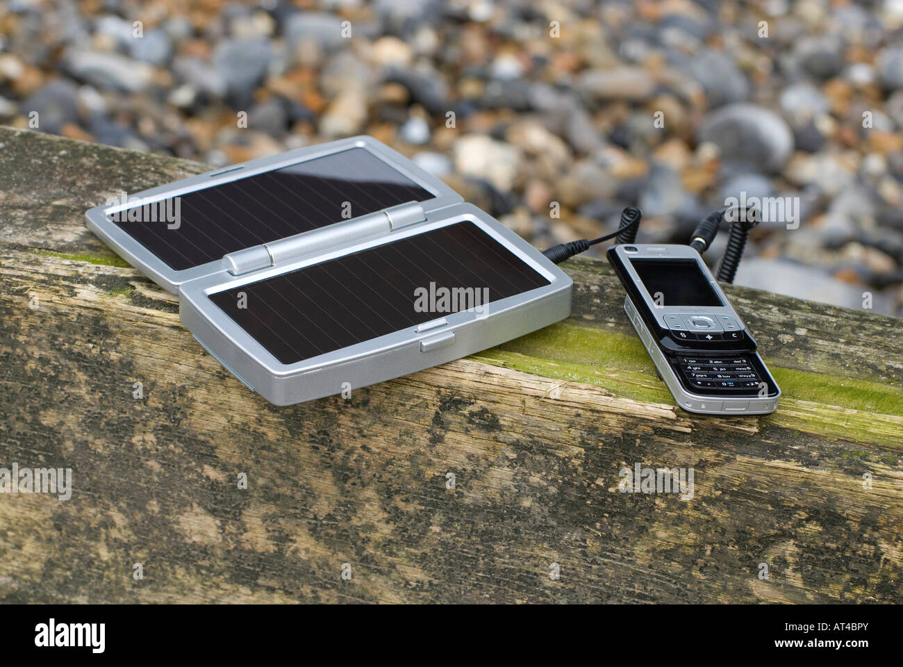 solar powered Handy-Akku-Ladegerät Stockfoto