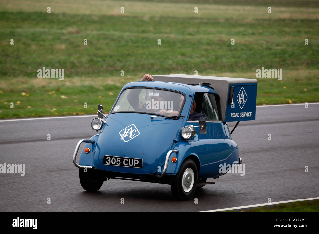 Messerschmitt-Auto am Goodwood Revival 2006 in den Farben der RAC-Pannendienst. Stockfoto