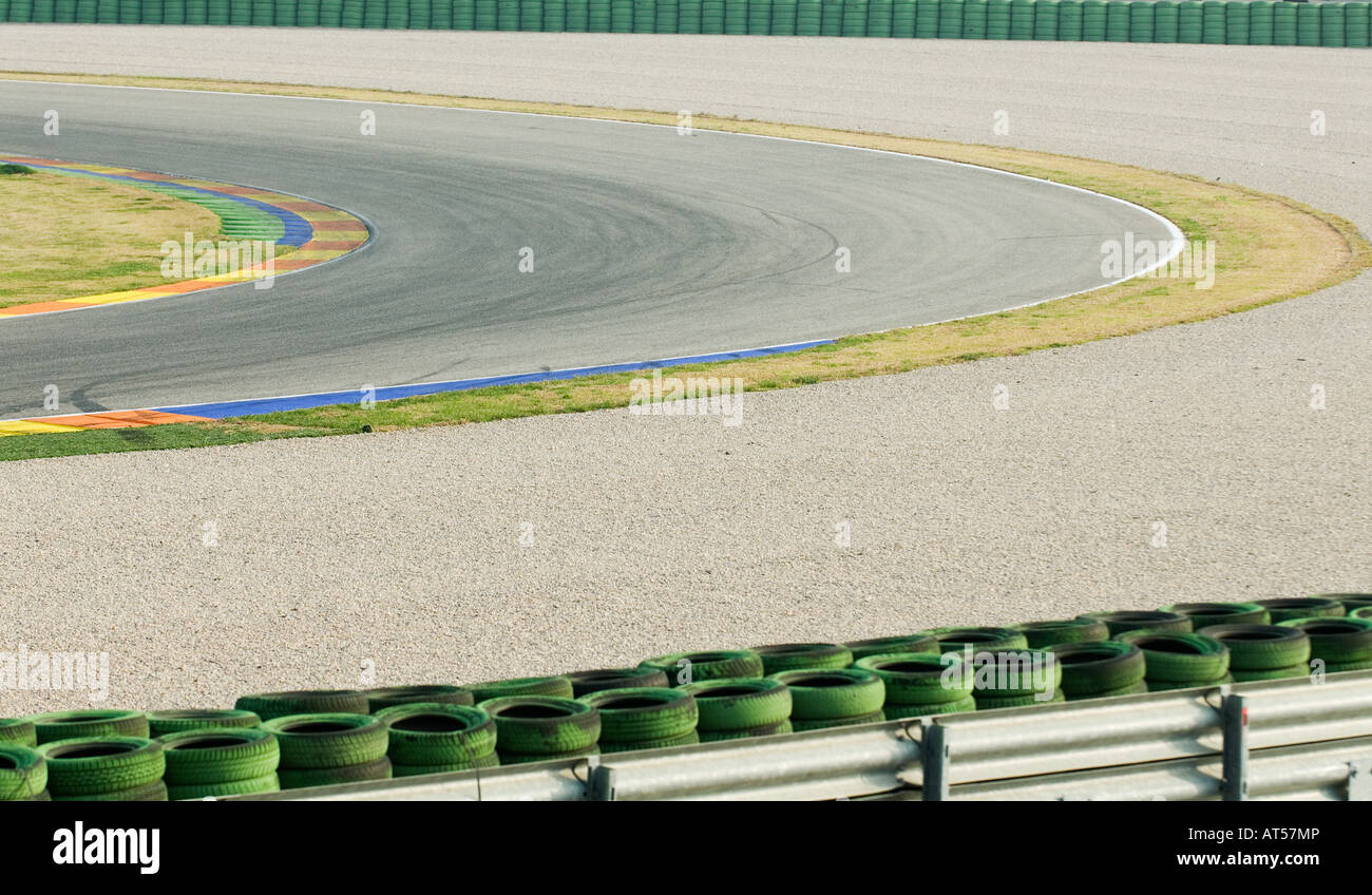 curve in empty speedway Stockfoto