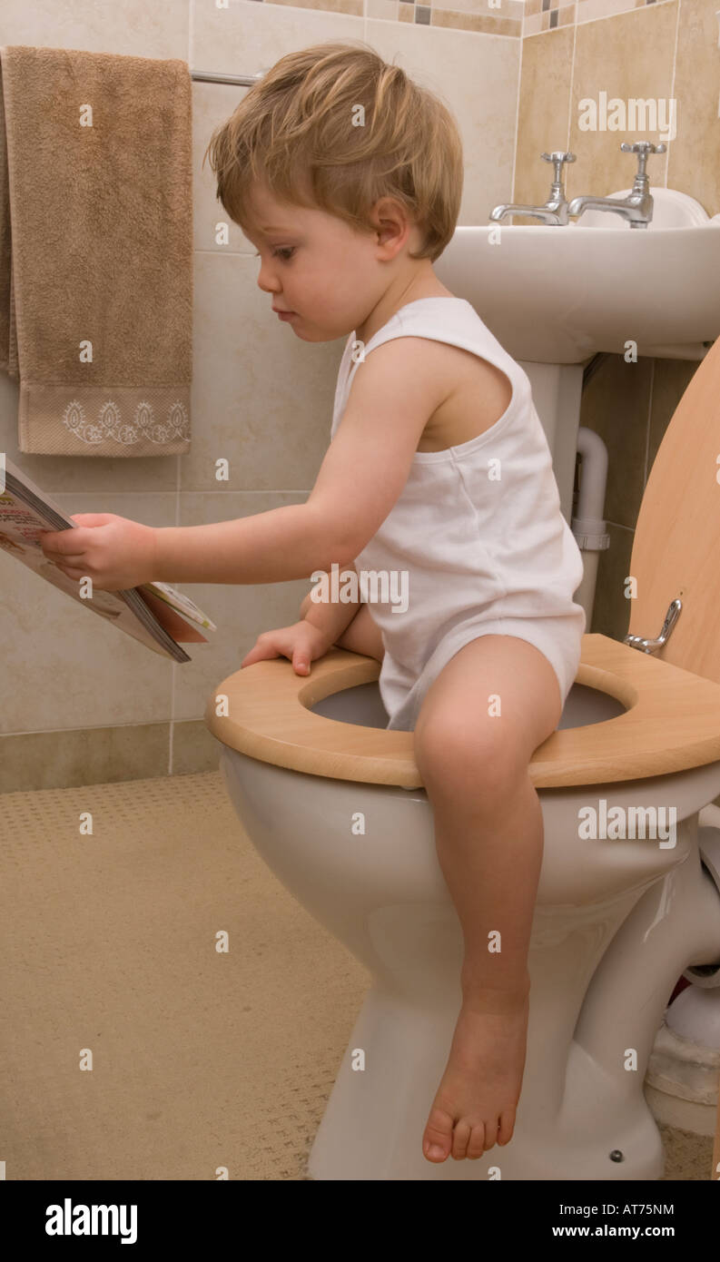 Kinder Töpfchen Toilette Urinal Pee Trainer Wand WC Baby Boy Bad Cartoon Urinal 