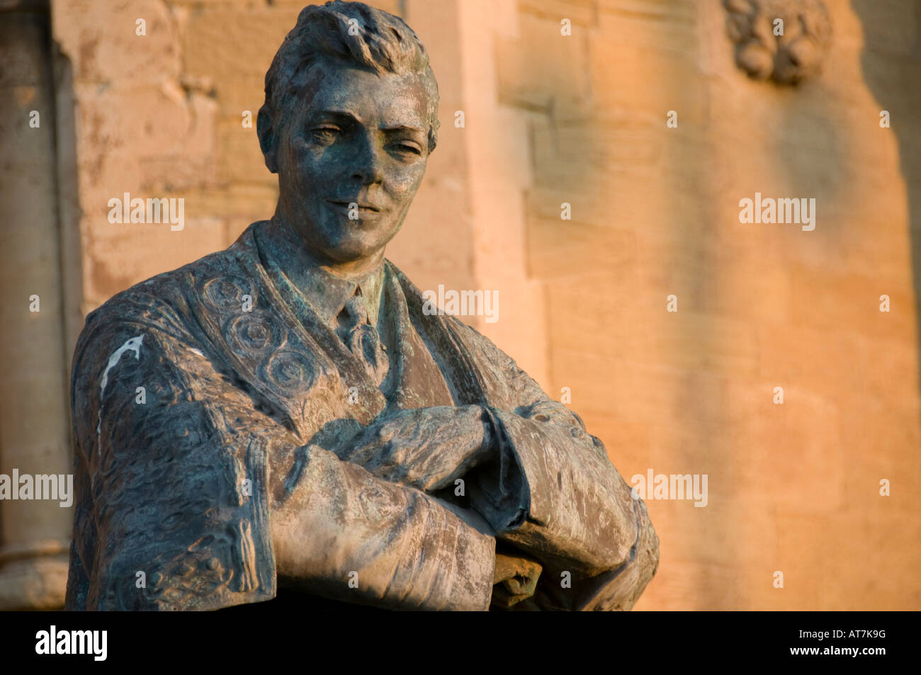 Edward viii statue Fotos und Bildmaterial in hoher Auflösung Alamy
