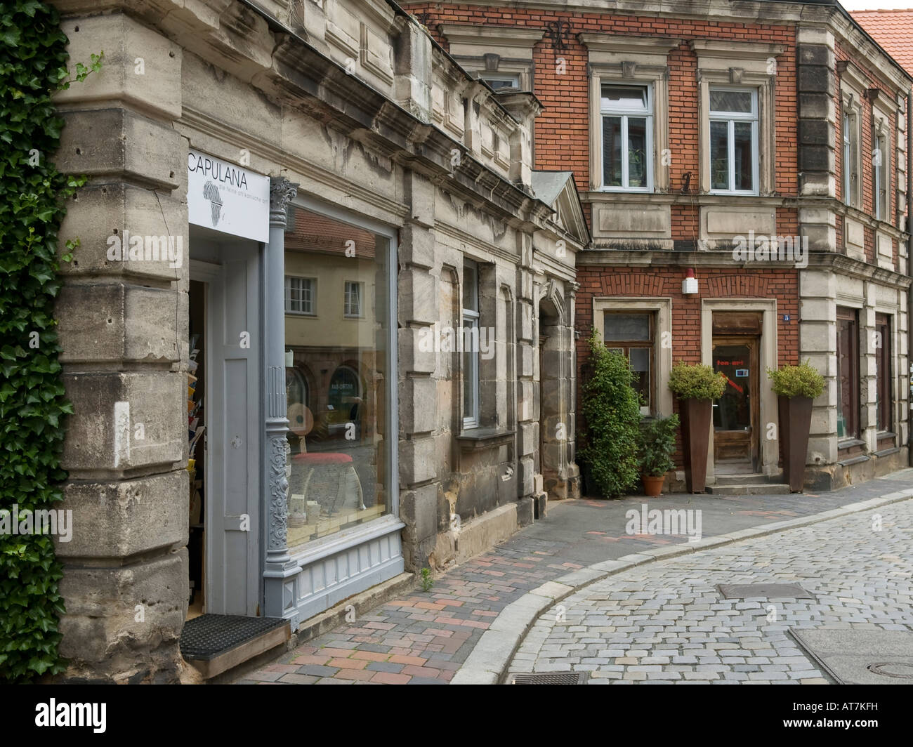 Fassaden der Häuser auf dem Platz Waagplatz in alte Stadt Fürth-Bayern