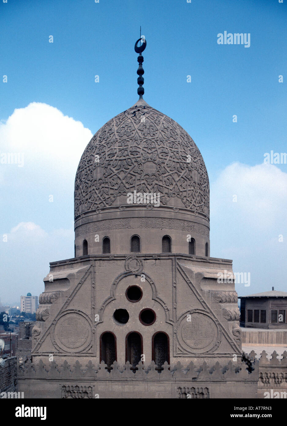 Kuppel des Mausoleums, komplexe Qaytbay, nördlichen Friedhof, Kairo, Ägypten Stockfoto
