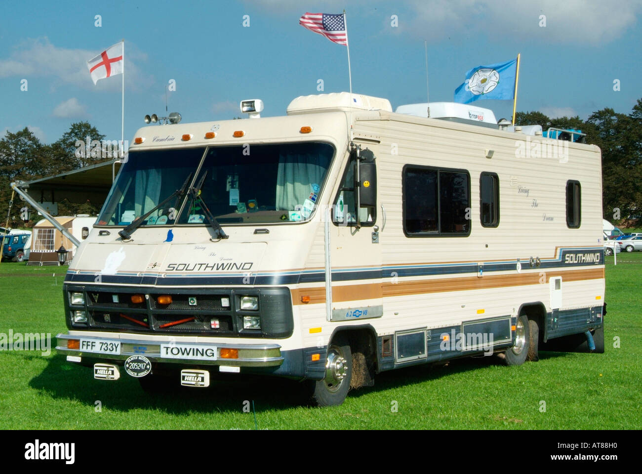 Wohnmobil Fahrzeug Transport Transport Gas Guzzler unabhängige rv Freizeit Freizeit mobile York Yorkshire Stockfoto