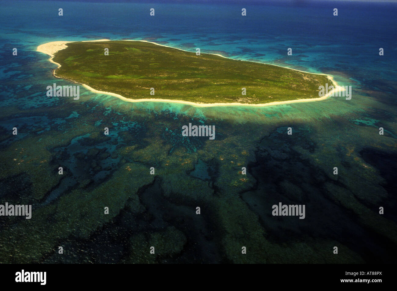 Luftaufnahme des Lisianski-Atolls, nordwestlichen Hawaii-Inseln Stockfoto