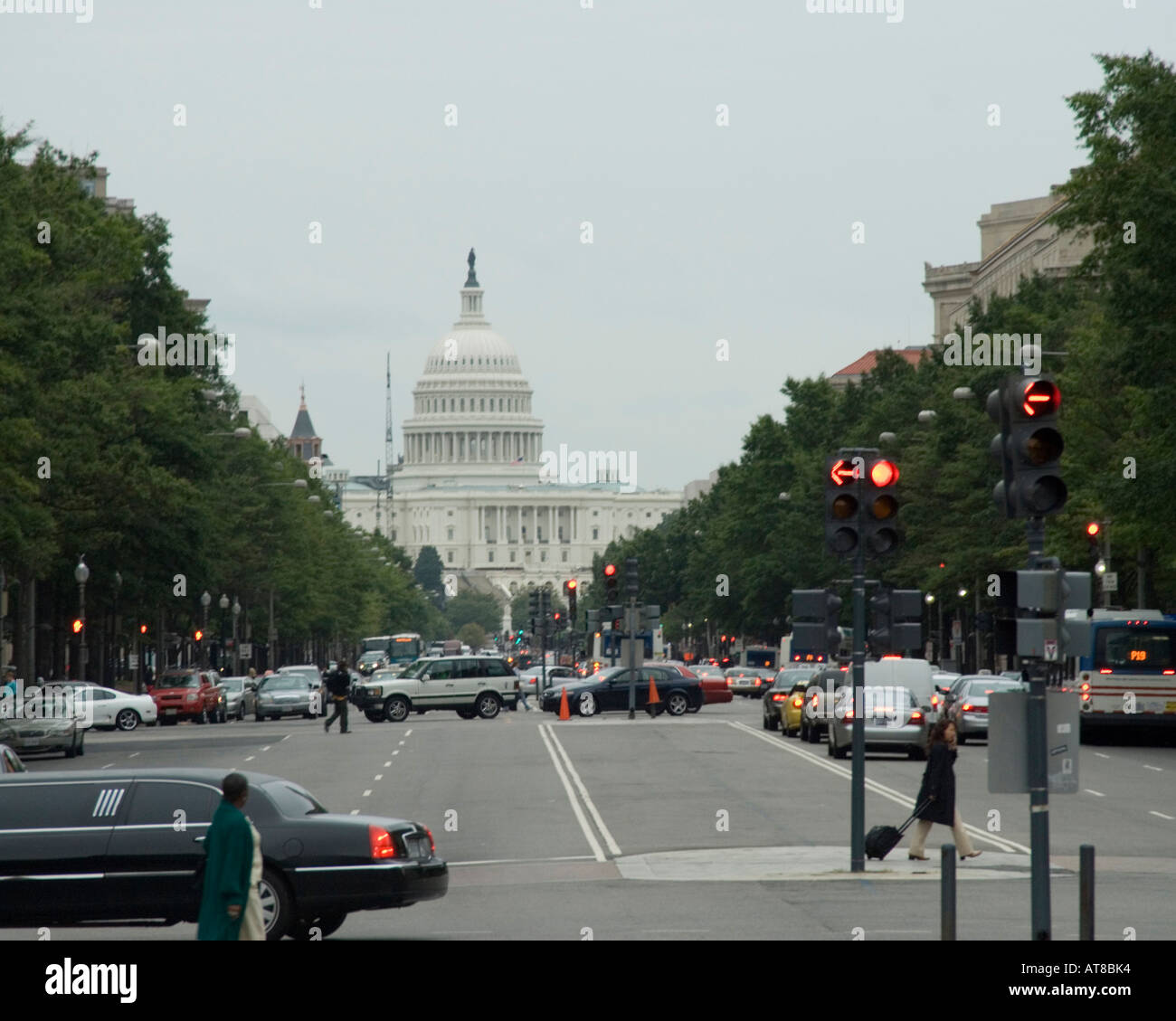 Die United States Capitol Building Washington DC Vereinigte Staaten von Amerika als gesehen von der Pennsylvania Avenue Stockfoto