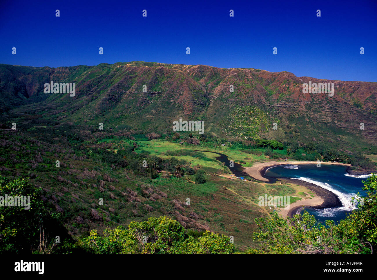 Innenaufnahme des robusten Halawa Valley auf Molokai Nordostende. Stockfoto