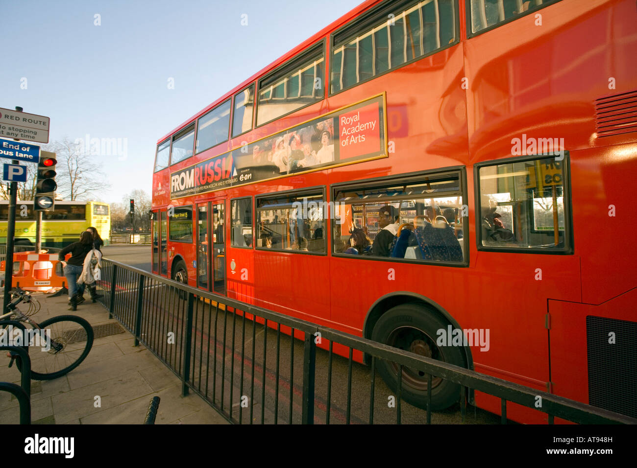 Legendären Doppeldecker Red Bus am "Hyde Park Corner", London Stockfoto