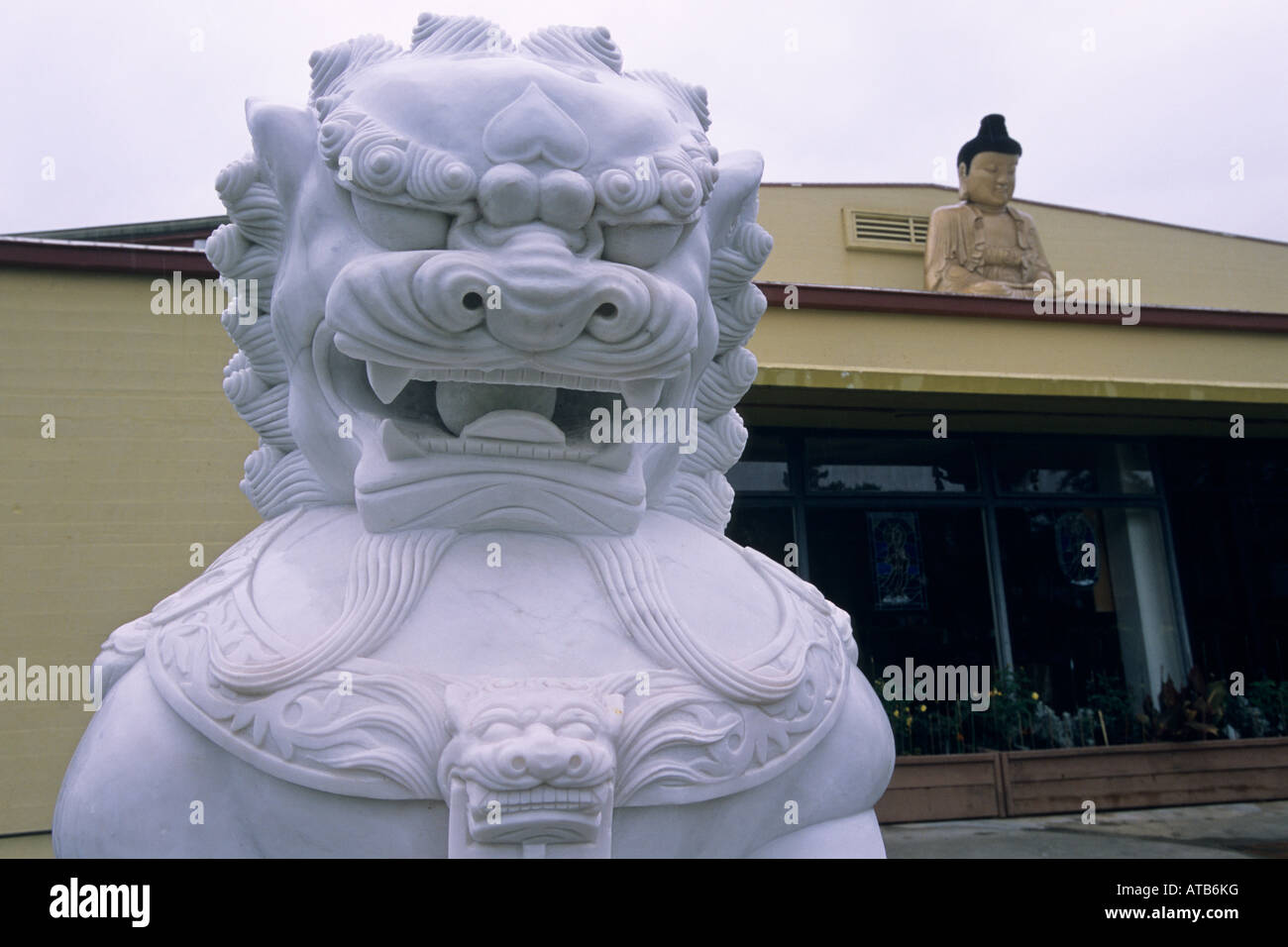 Stadt der 10 000 Buddhas Talmadge nahe Ukiah Mendocino County, California Stockfoto