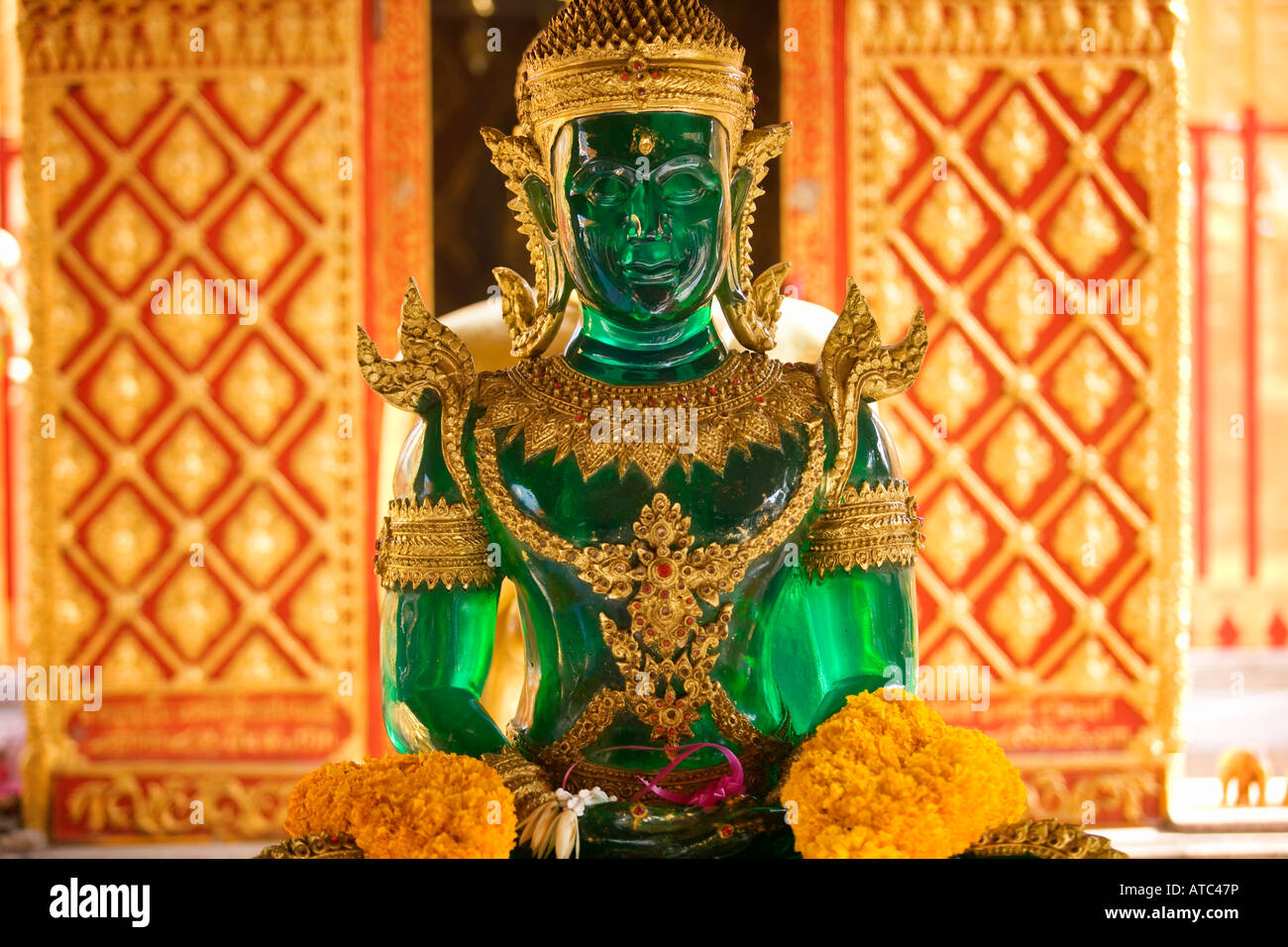 Buddha-Statue im Tempel Doi Suthep in Chiang mai Stockfoto