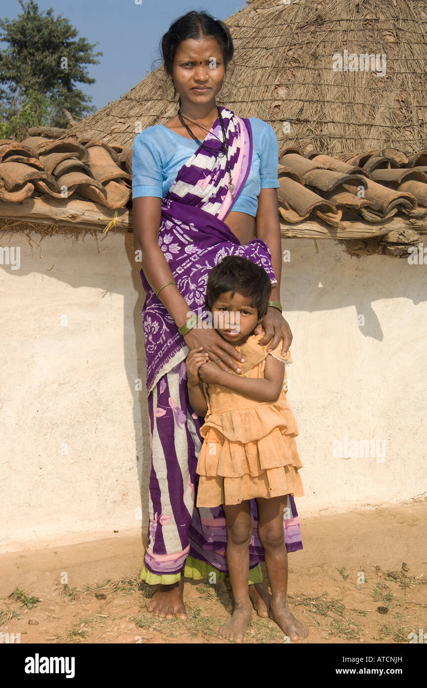 Indischen Bauern Frau mit Kind Stockfoto