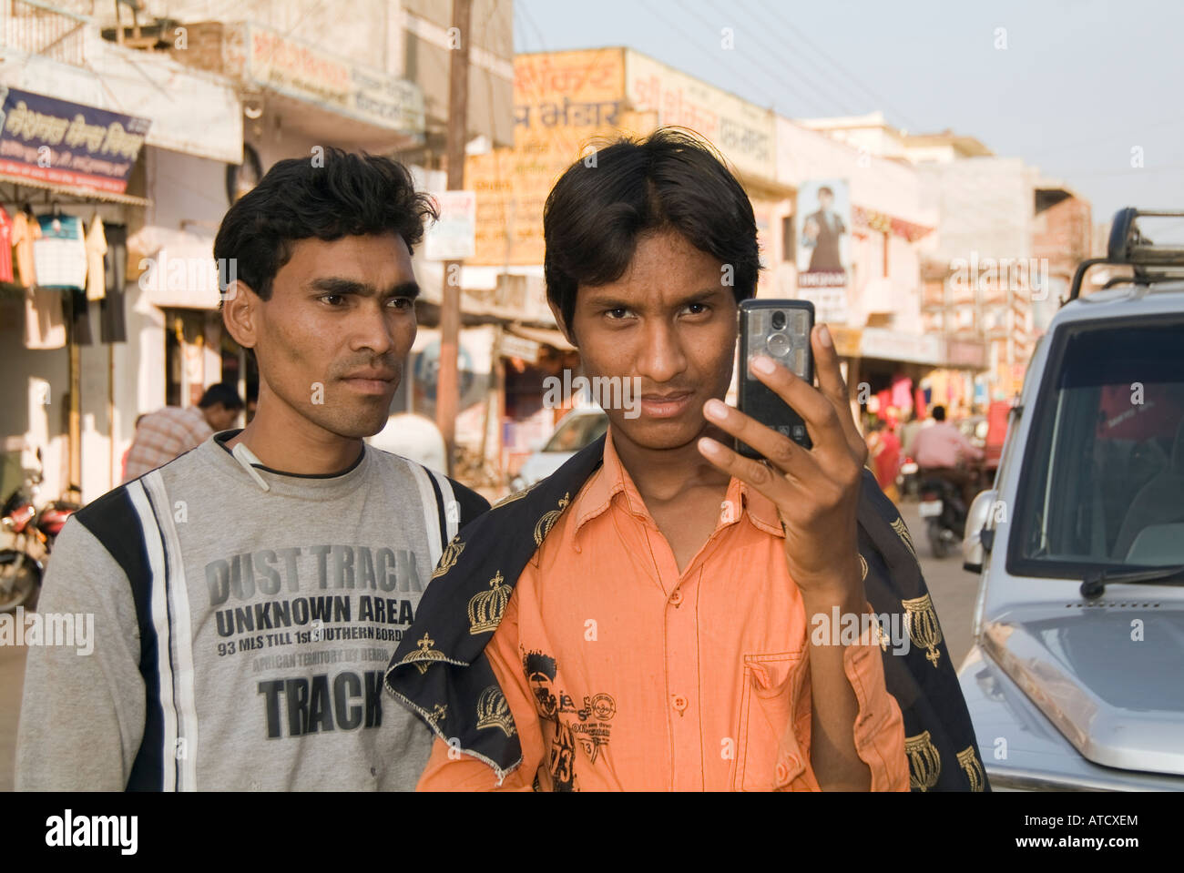 Indischen Menschen JM Handy-Spaß Stockfoto