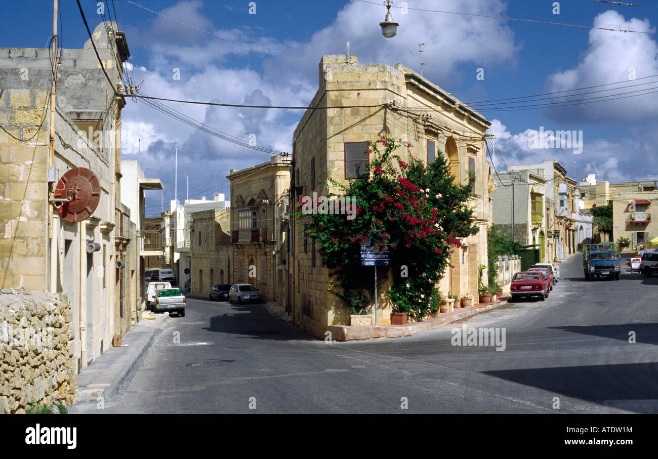 Marsalforn Straße in Xaghra auf der maltesischen Insel Gozo. Stockfoto