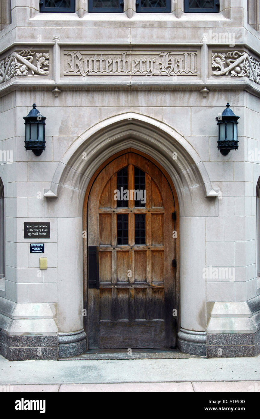 Eingang der Yale University New Haven Connecticut USA Stockfoto