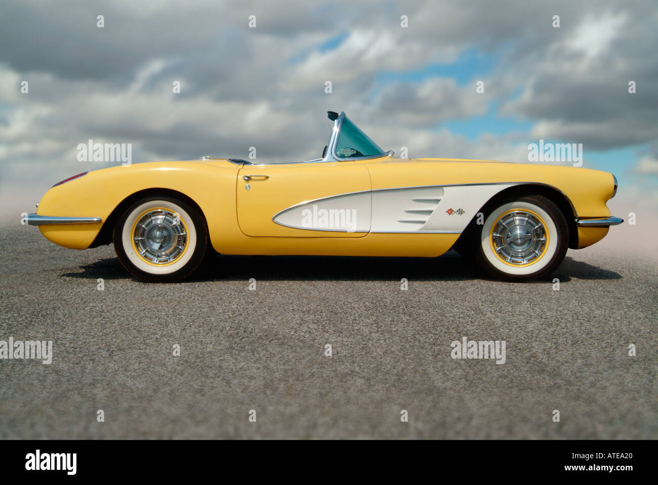 Eine klassische Minze Zustand 1960 weißen und gelben corvette Stockfoto
