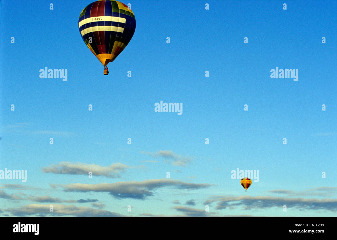 Ballon-im Flug über die Landschaft über Lancashire North West England Stockfoto