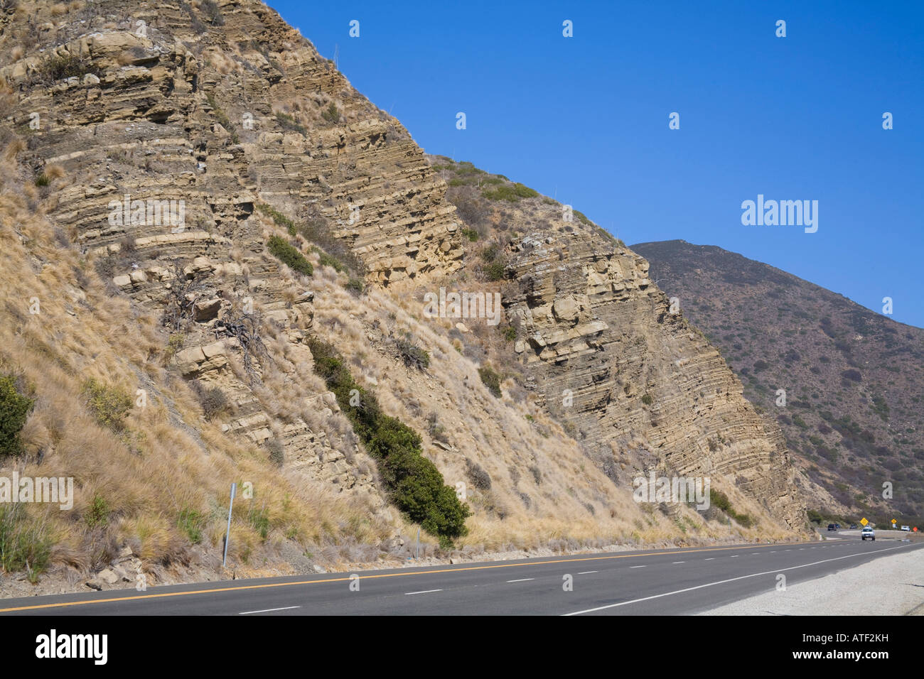 Schichten von Sedimentgesteinen, Point Mugu, Route 1, Ventura County, Vereinigte Staaten Stockfoto