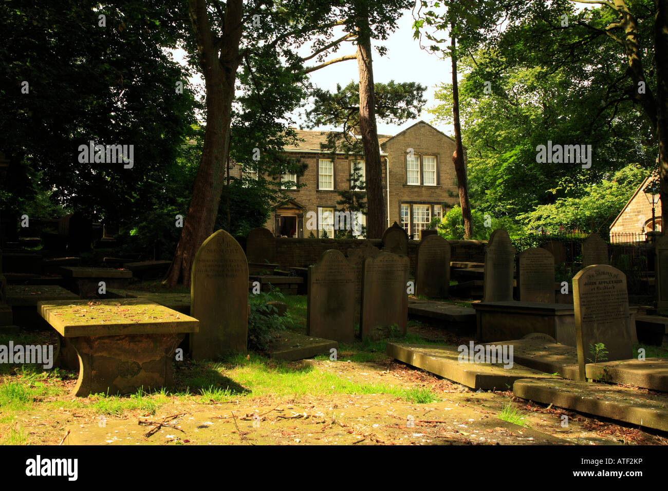 Haworth Friedhof und Bronte Parsonage Museum, Haworth, West Yorkshire, England, UK. Stockfoto