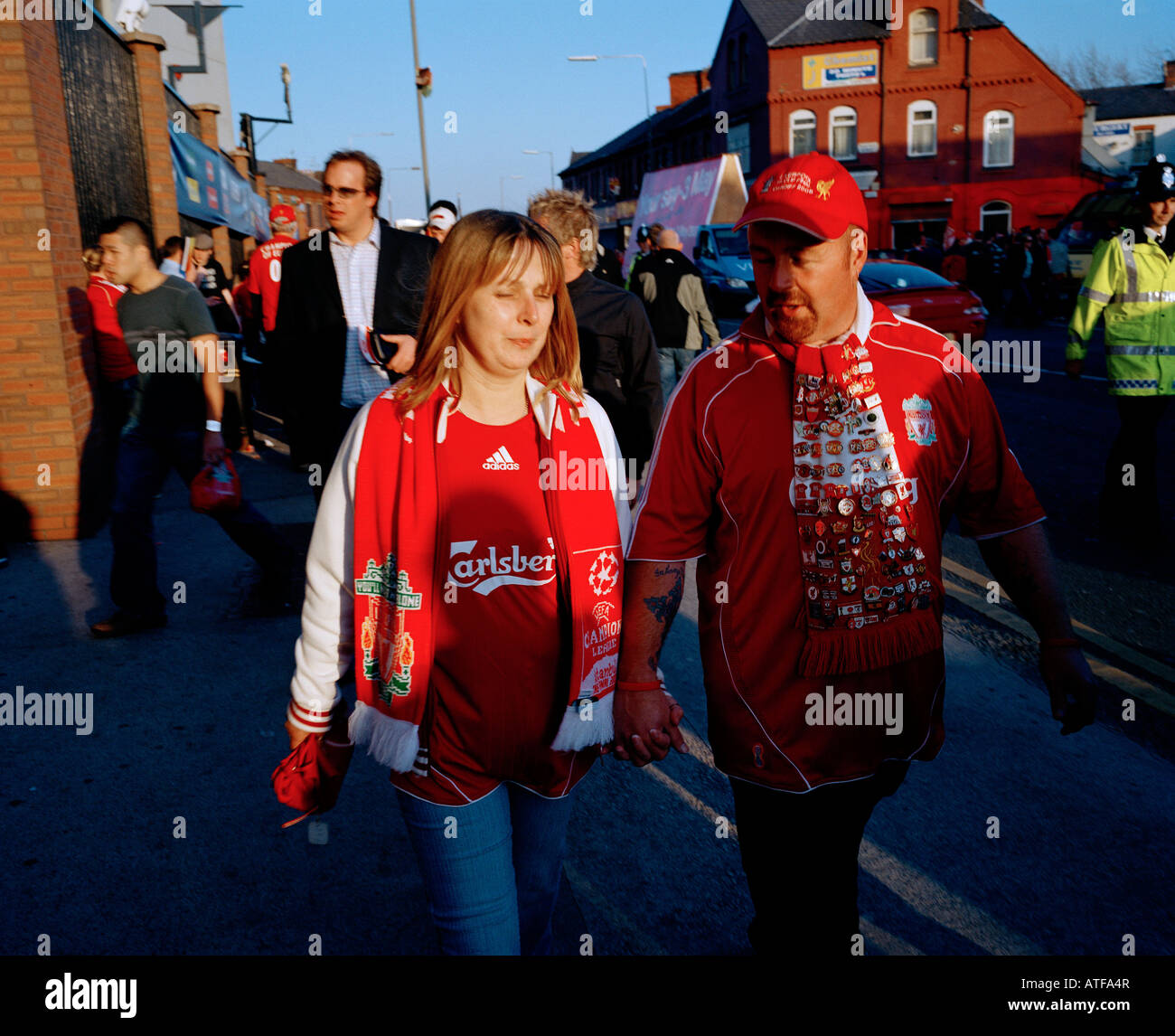 Ein paar von Liverpool Fußball-Fans. Stockfoto