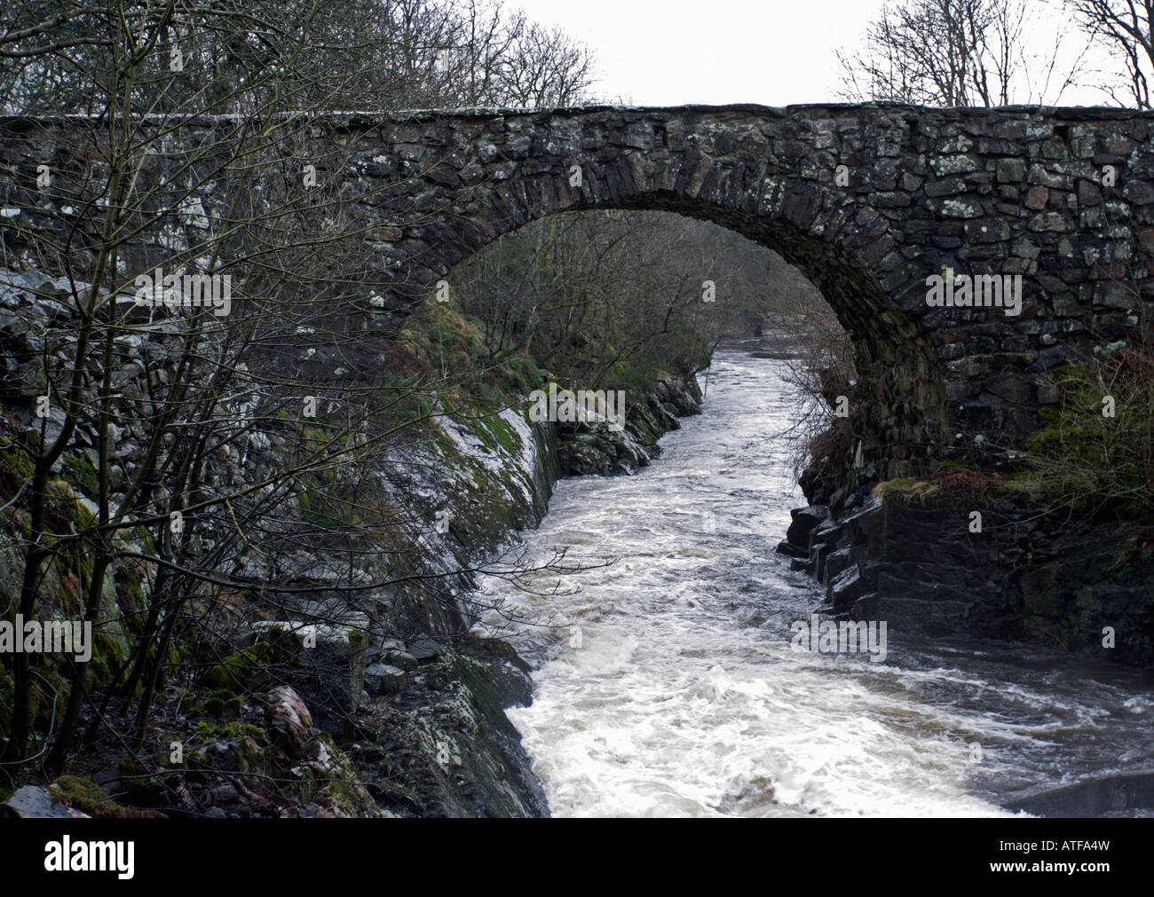 Tosenden Stromschnellen Stockfoto