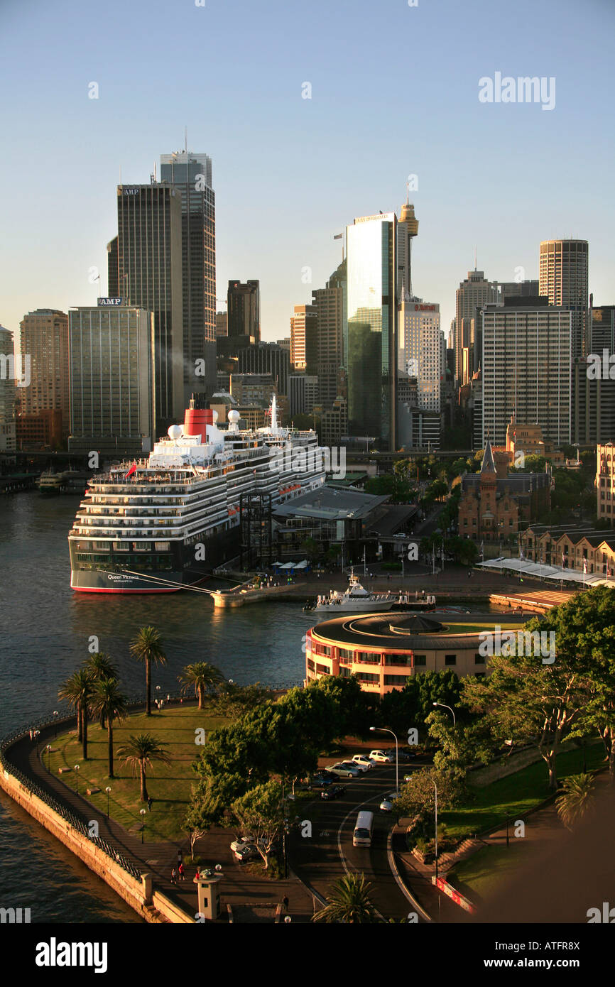 Passagier Liner Queen Victoria festgemacht am Circular Quay Sydney Stockfoto