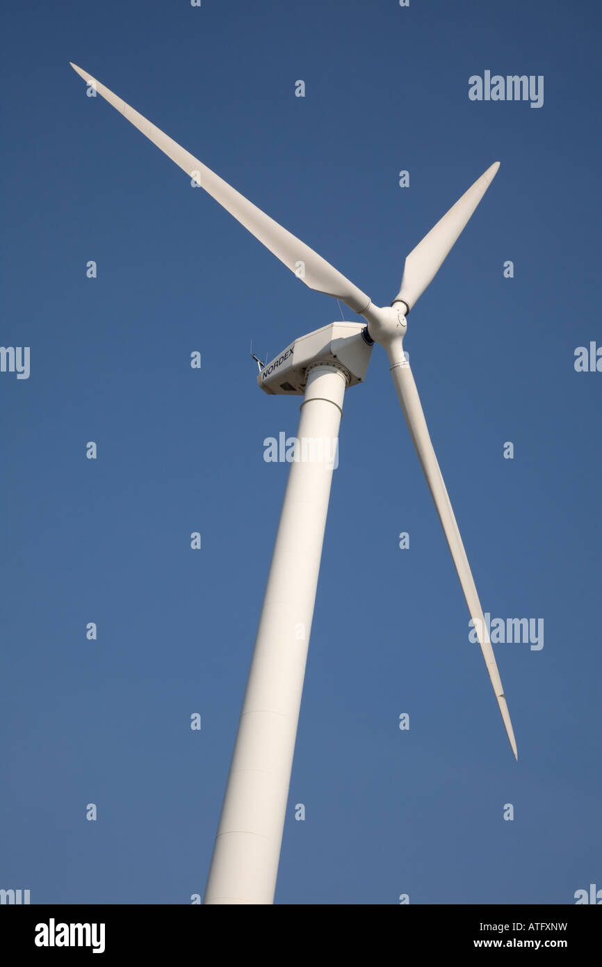 Windkraftanlage in Frankreich Stockfoto
