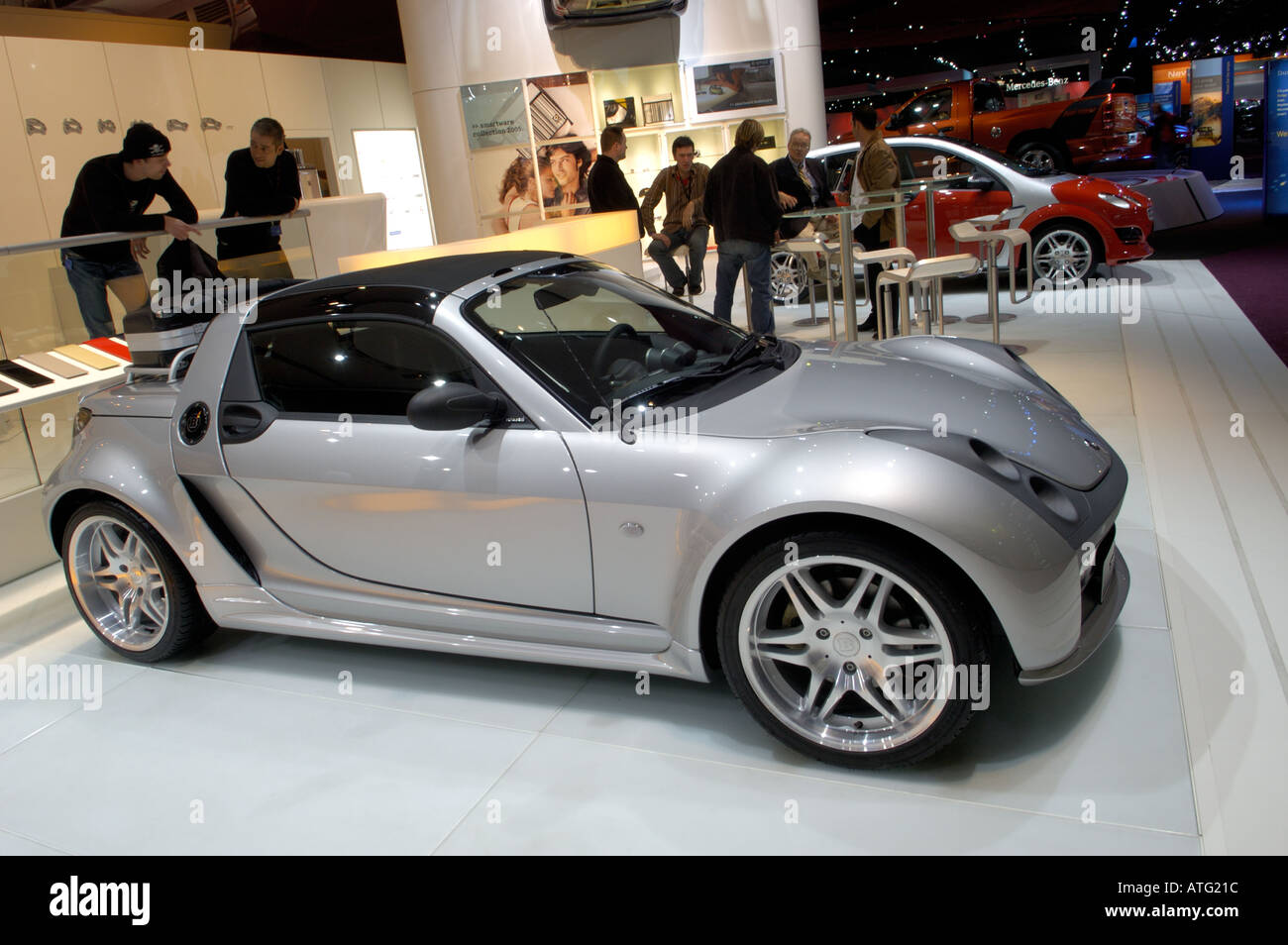 Smart Roadster Stockfotos Und Bilder Kaufen Alamy