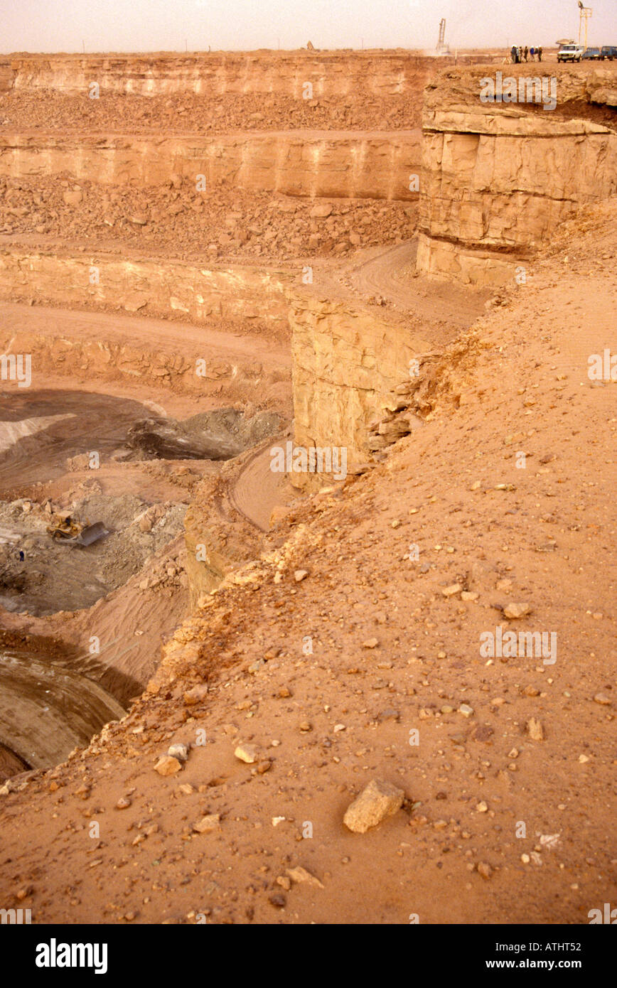 Öffnen Sie Grube Uran Mine, Arlit im Niger Stockfoto