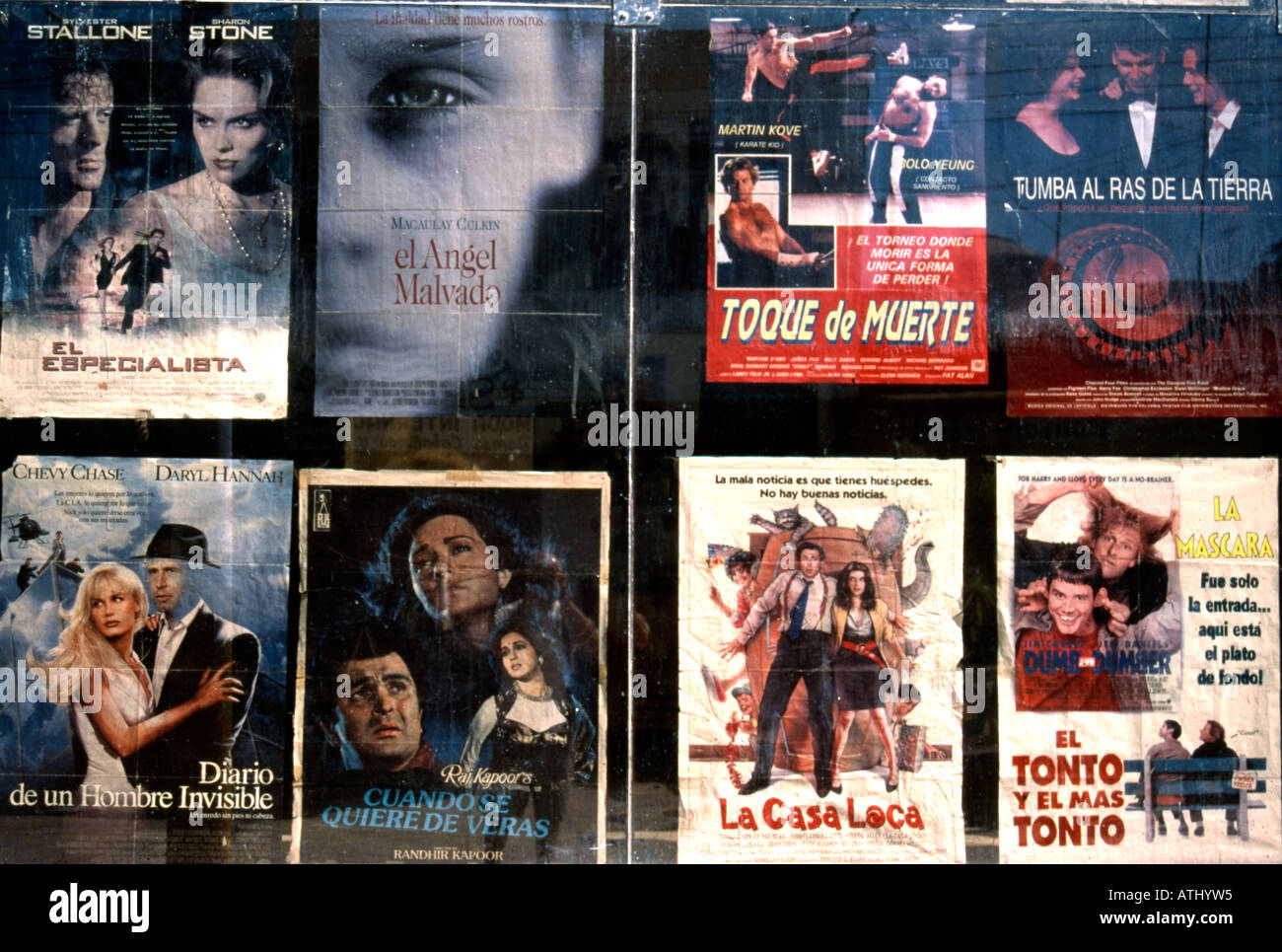 Spanische Sprache Kinoplakate Stockfoto