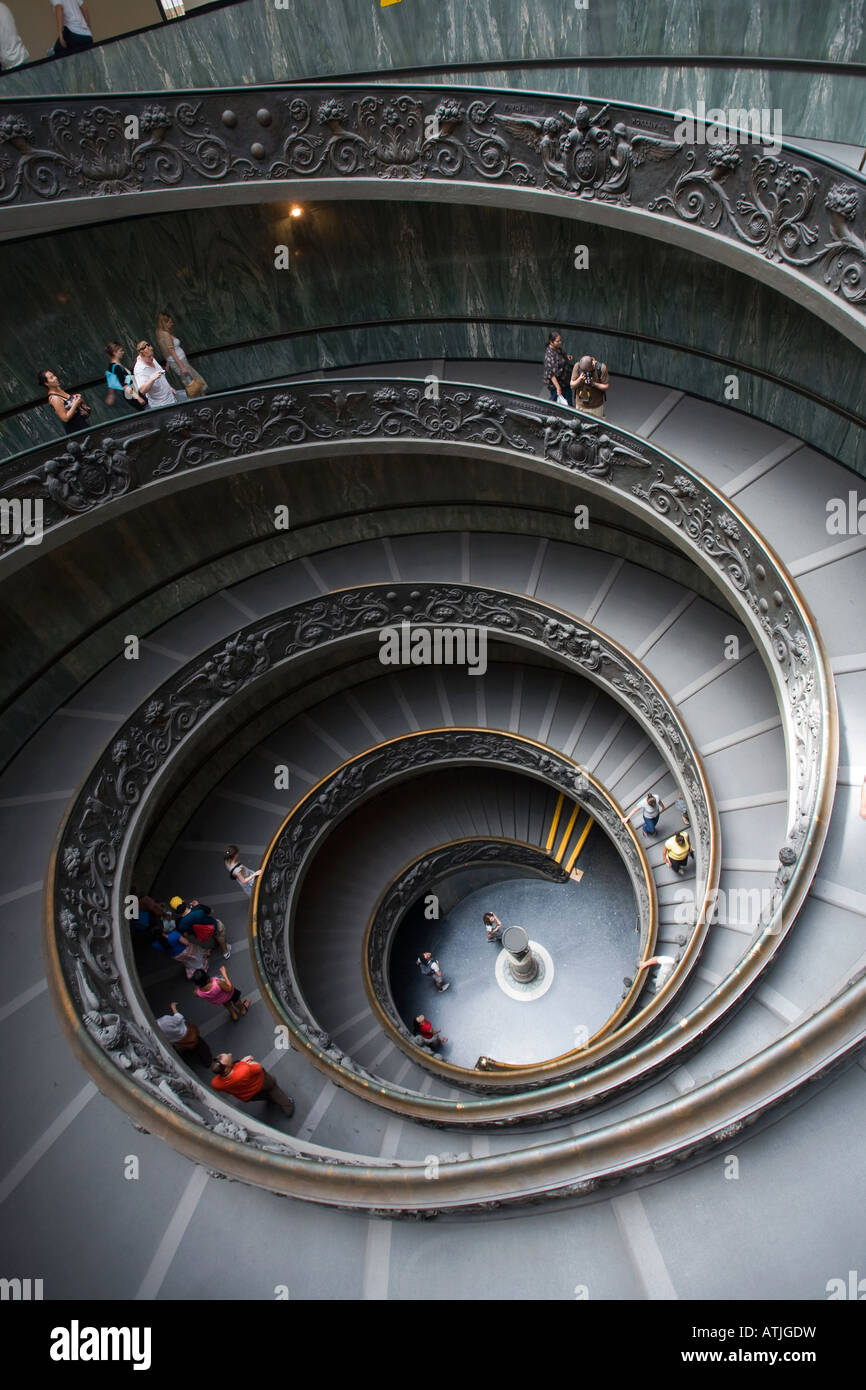 Haupttreppe Musei Vaticani Rom Italien Stockfoto