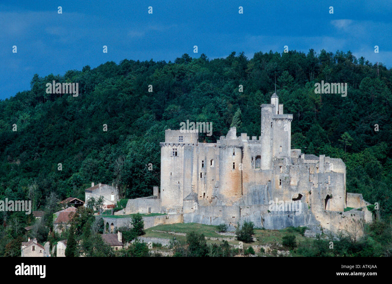 Burg / Schloss de Bonaguil Stockfoto