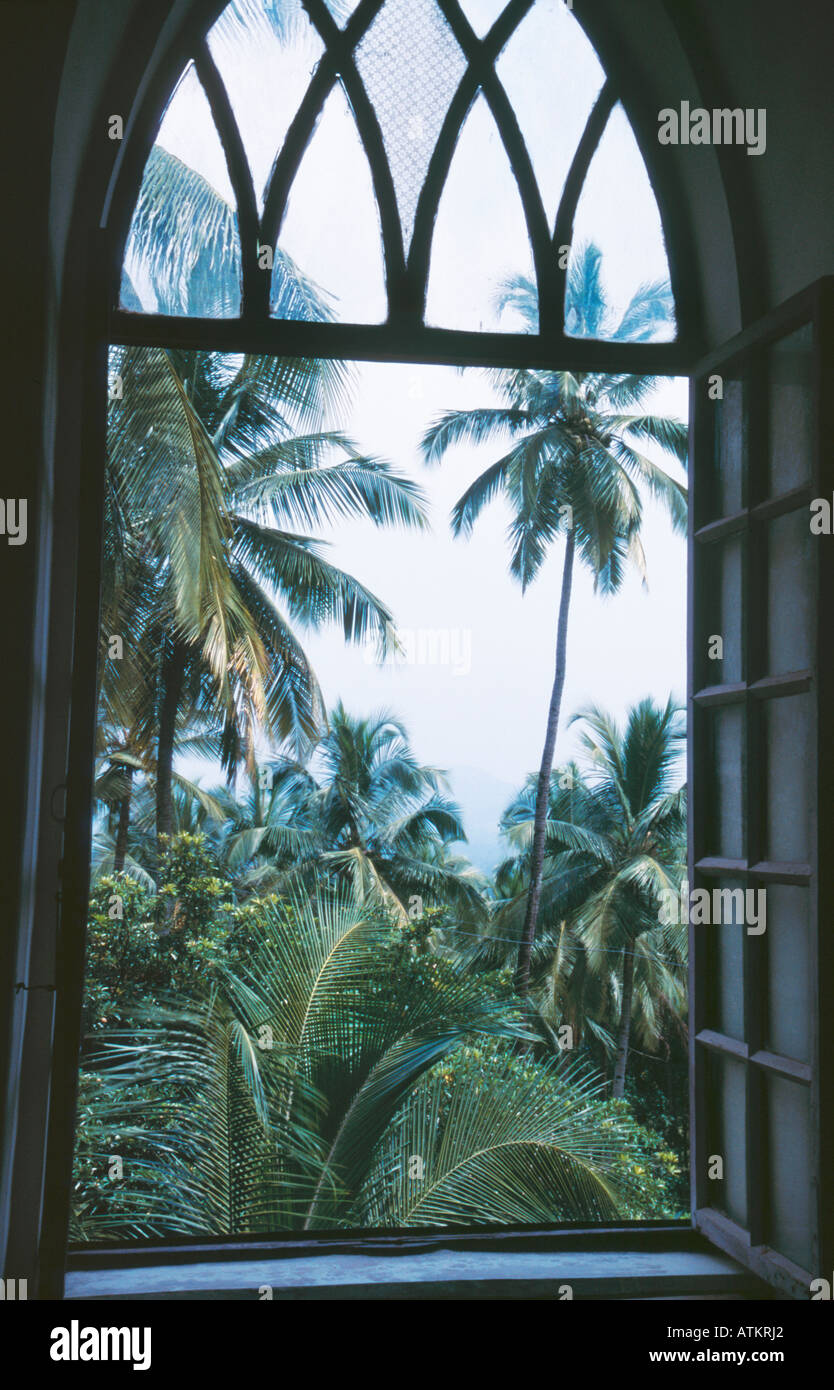 Blick aus einem Fenster des Pilar Seminary in Salcete Goa Indien Asien Stockfoto