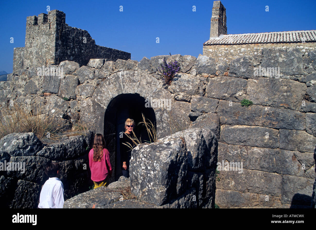 Griechenland-Epirus den Eingang zum Heiligtum der necromanteion Stockfoto