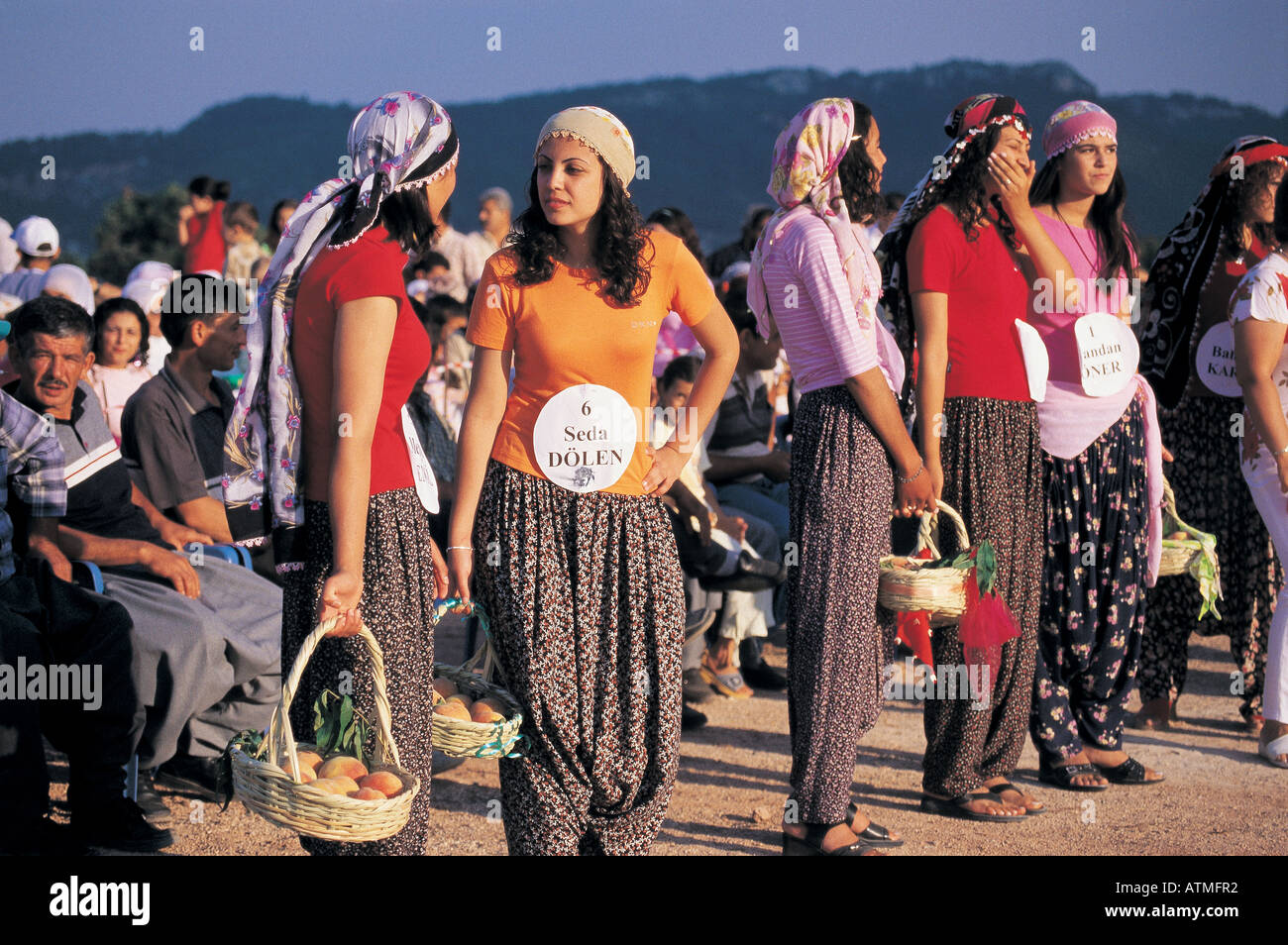 Pfirsich-Festival und Schönheit Wettbewerb in Guzelyayla Dorf Mersin Türkei Stockfoto