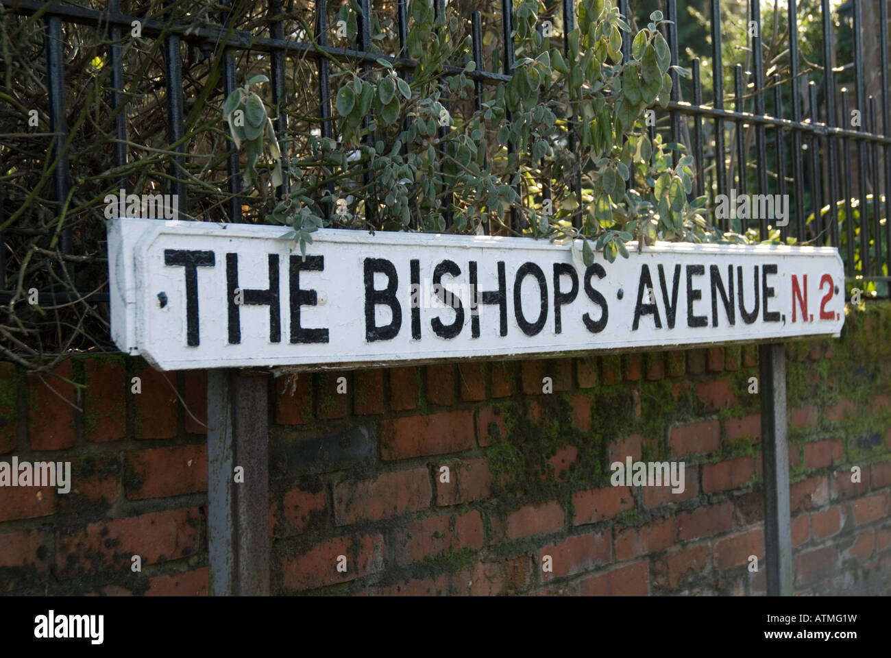 Die Bischöfe Avenue in Barnet London England UK Stockfoto