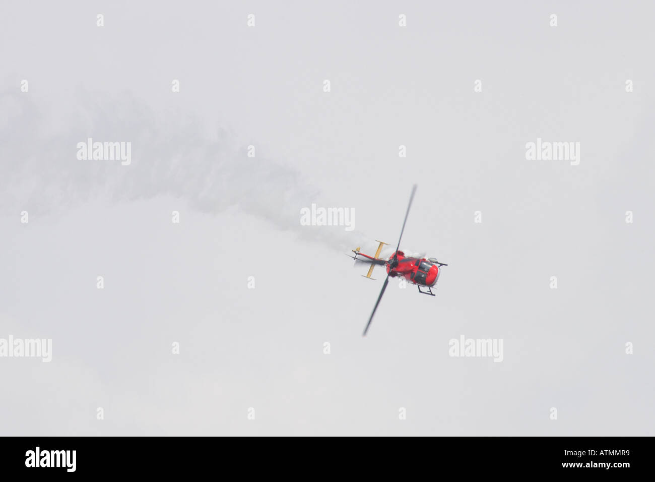 Hubschrauber ALH DHRUV in scharfen Banking bewegen Stockfoto