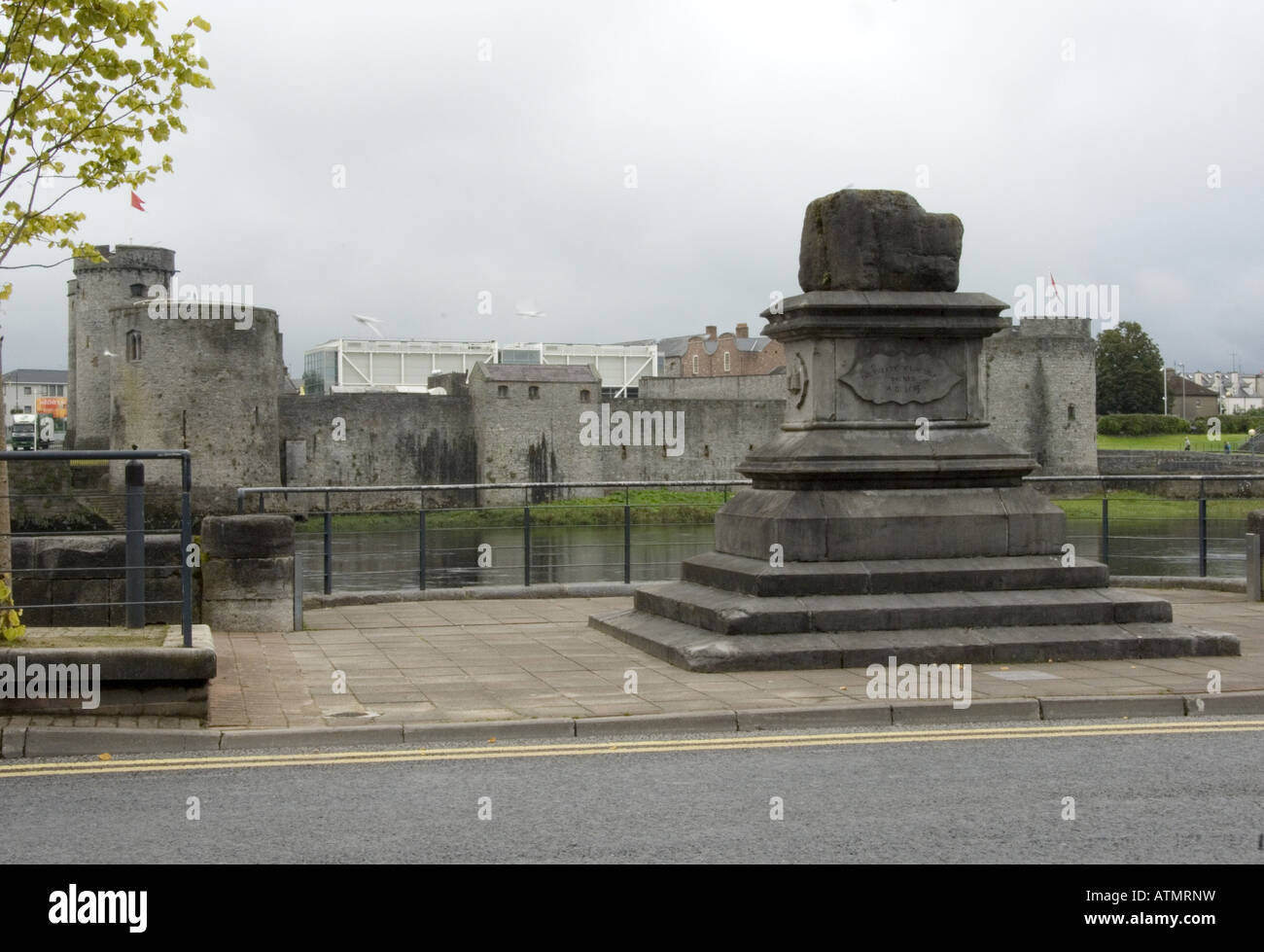 Der Vertrag Stein lLimerick Stadt Co Limerick Www Osheaphotography com Stockfoto