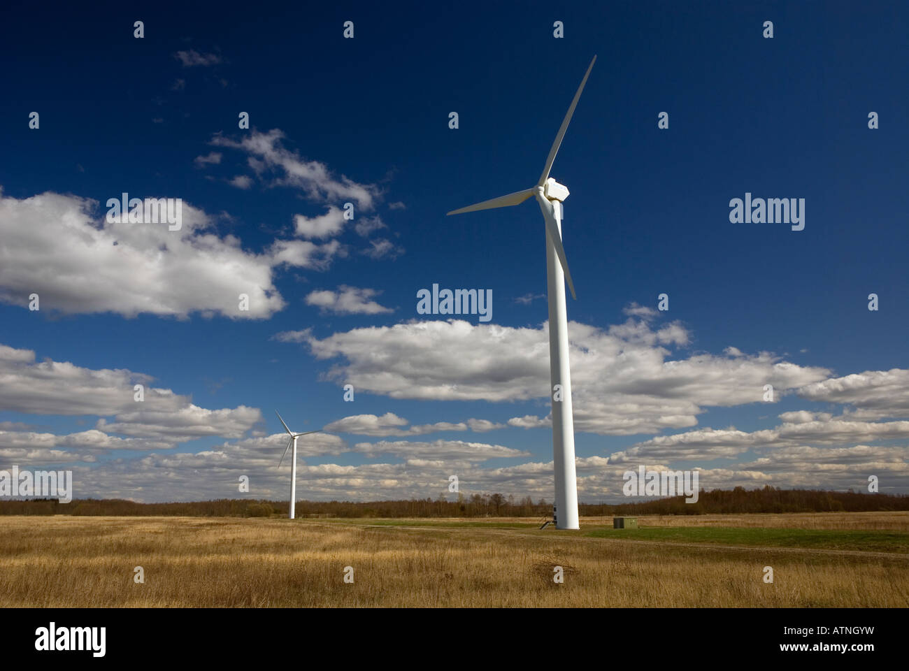 Windbetriebenen Stromerzeuger in Lettland Stockfoto
