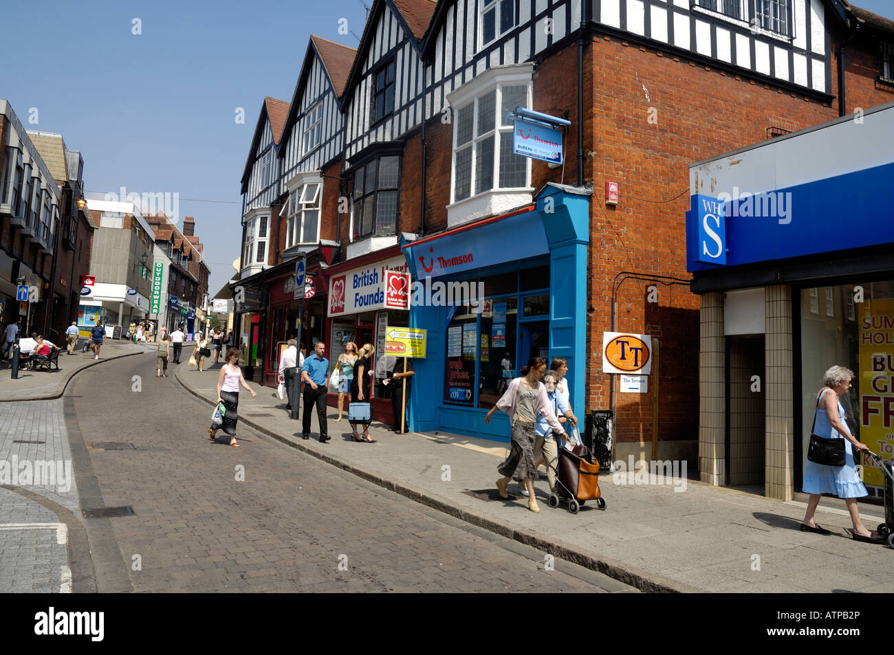 South St., Bishops Stortford, ist die Hauptstraße der Städte Stockfoto