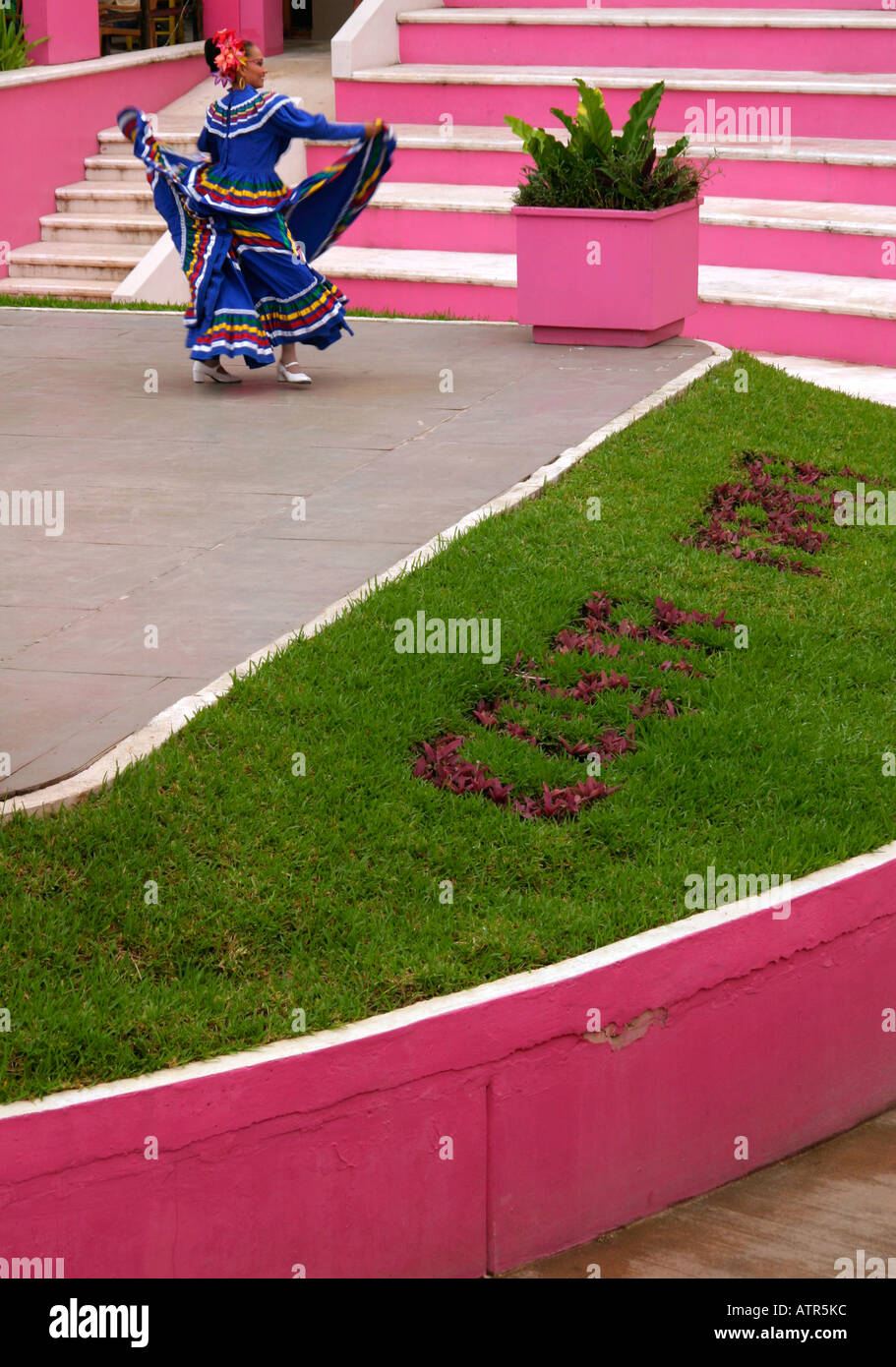 Eine mexikanische Tänzer tanzen in Costa Maya, Mexiko. Stockfoto